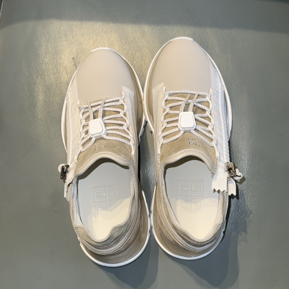 Givenchy Authentic NWT Specter Zip Sneaker - Picture 4 of 11